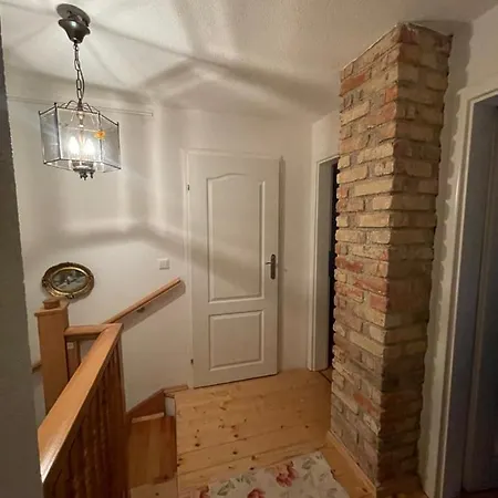 Dom wakacyjny Deni Lohovo